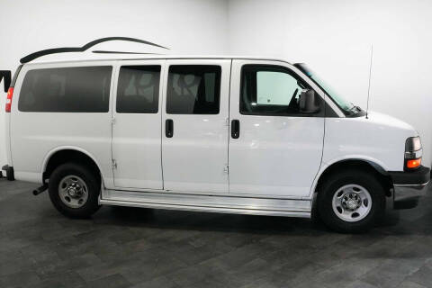 2017 Chevrolet Express LT 3500