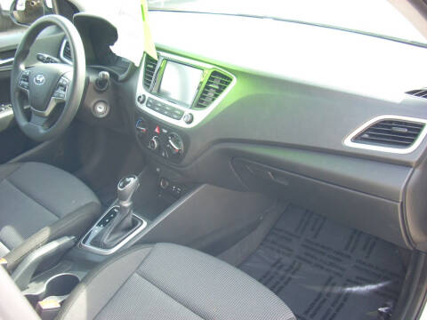 2022 Hyundai Accent SE