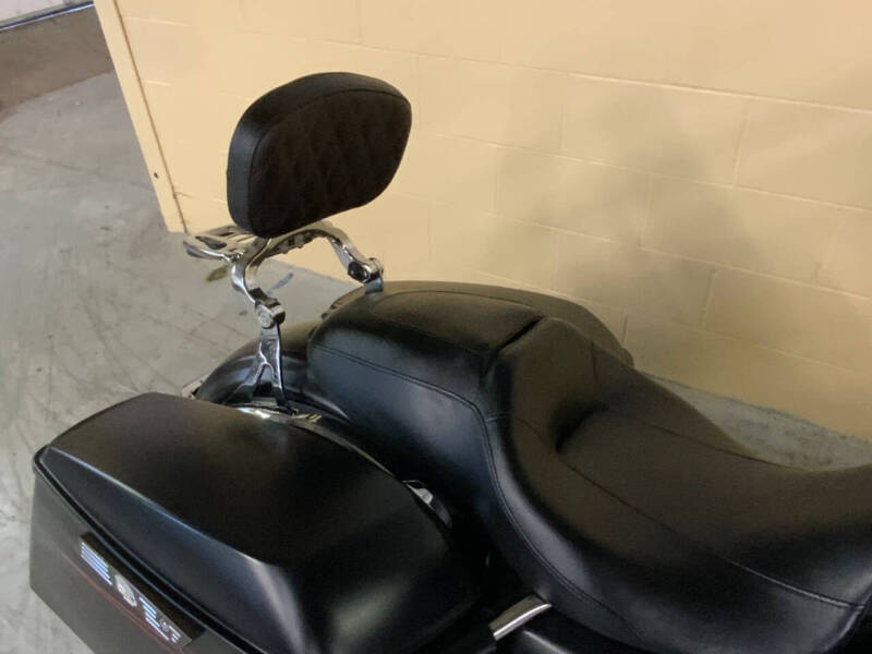 2016 Harley-Davidson Street Glide Special