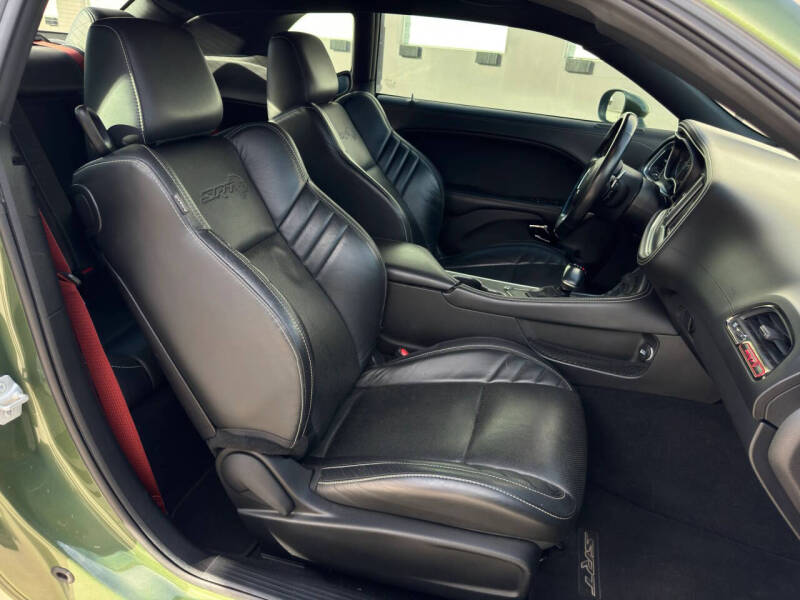 2020 Dodge Challenger