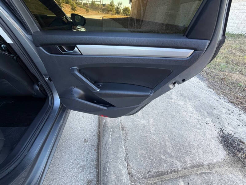 2021 Volkswagen Passat SE