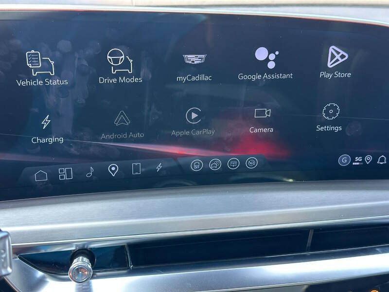 2026 Cadillac LYRIQ-V