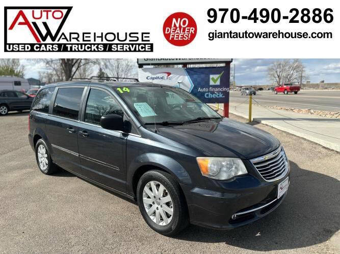 2014 Chrysler Town and Country Touring