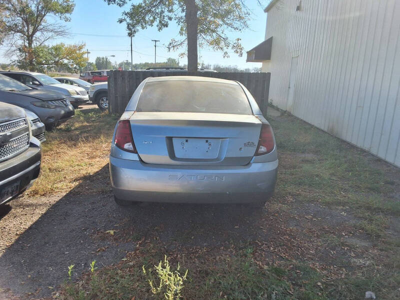 2003 Saturn Ion 3