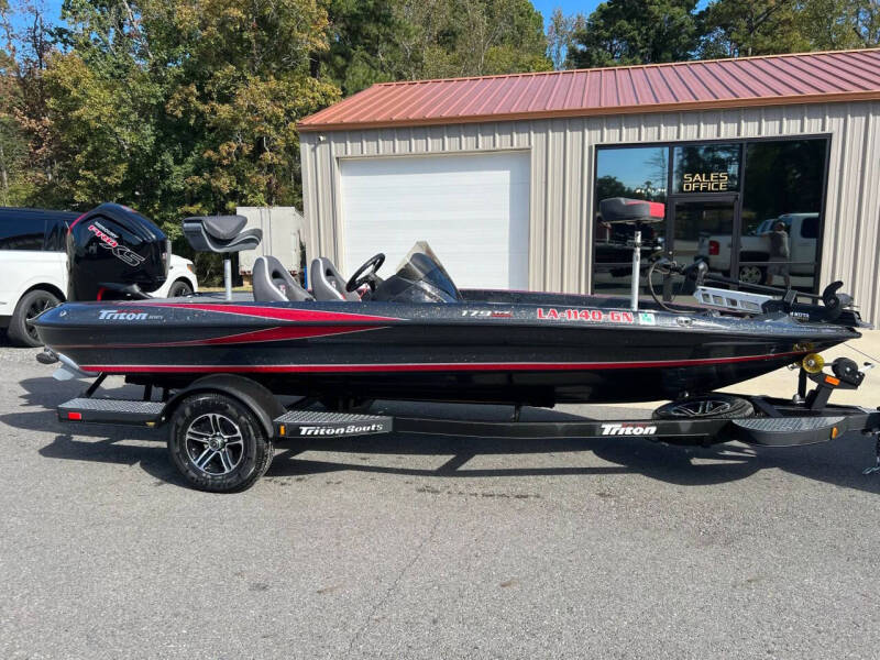 2021 Triton 179 TRX