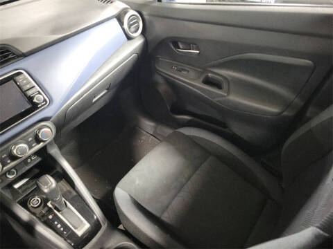 2023 Nissan Versa SV