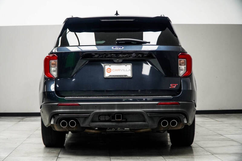 2022 Ford Explorer ST