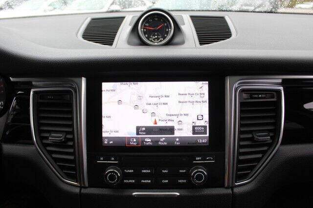 2017 Porsche Macan S