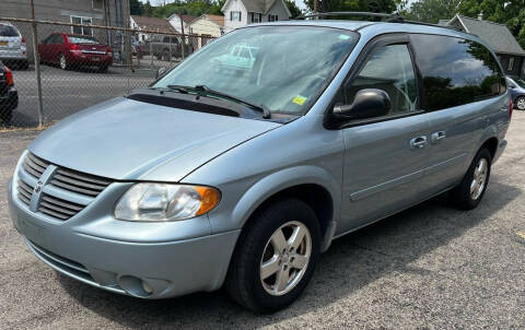 2006 Dodge Grand Caravan for sale at Select Auto Brokers in Webster NY