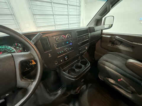 2018 GMC Savana 2500