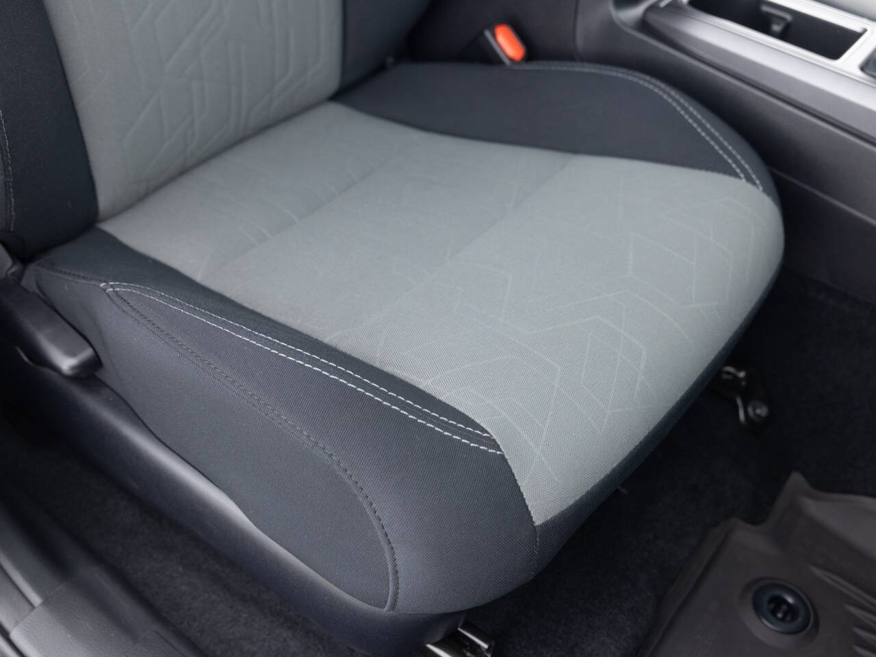 Used Car 2021 Toyota Tacoma  Sr V6 4x4 4dr Double Cab 5.0 Ft Sb For Sale Under $30,000 In Coal City, Illinois