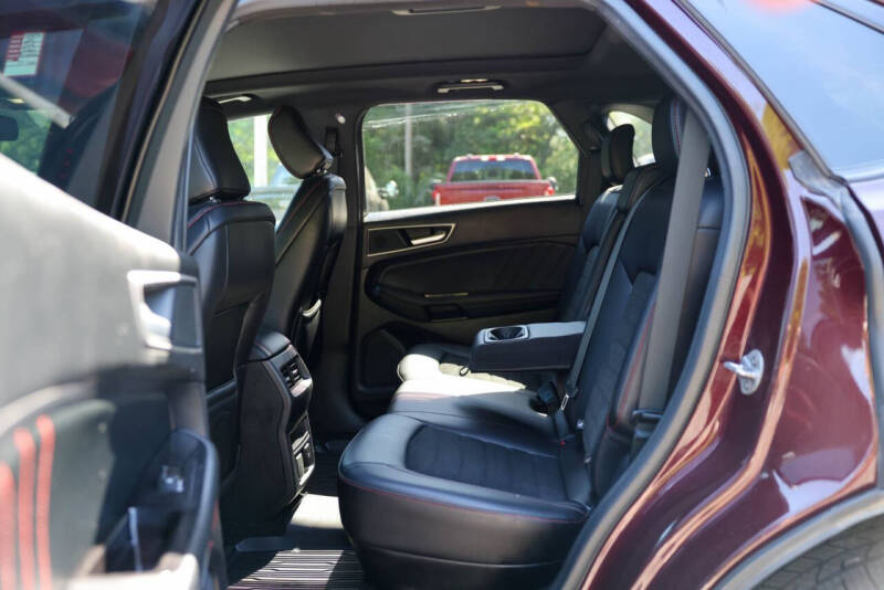 2020 Ford Edge ST Line