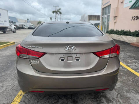 2012 Hyundai Elantra GLS