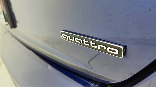 2024 Audi A4 quattro Premium Plus 40 TFSI