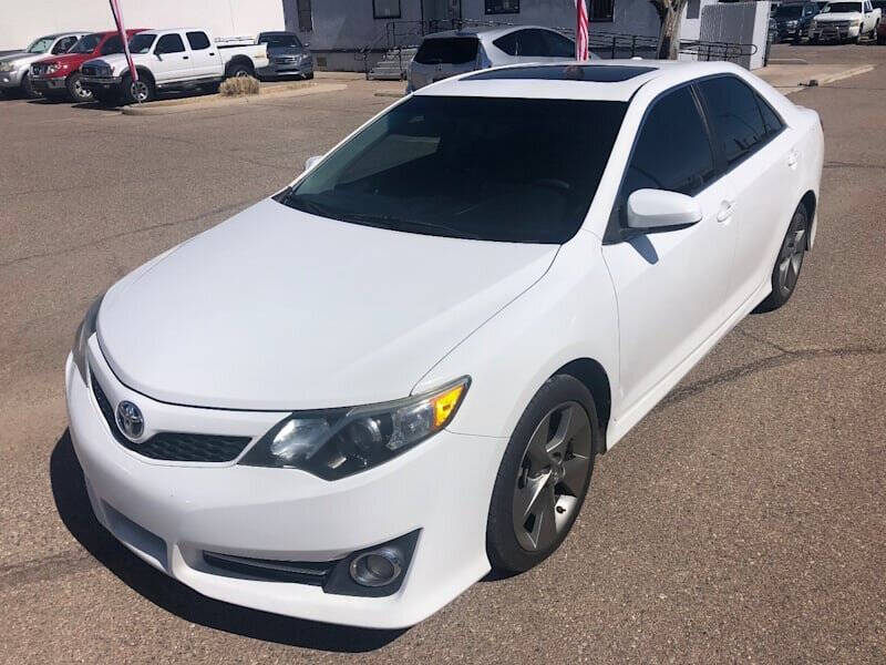 2014 Toyota Camry SE V6