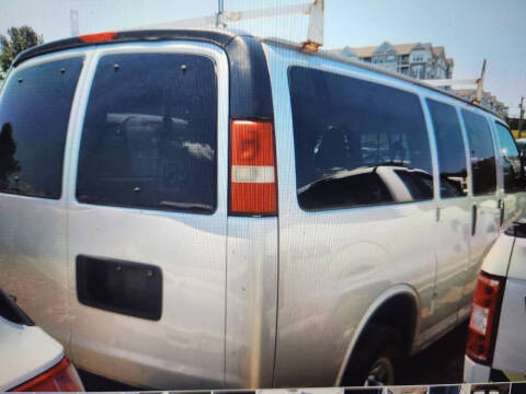 2016 Chevrolet Express LS 3500