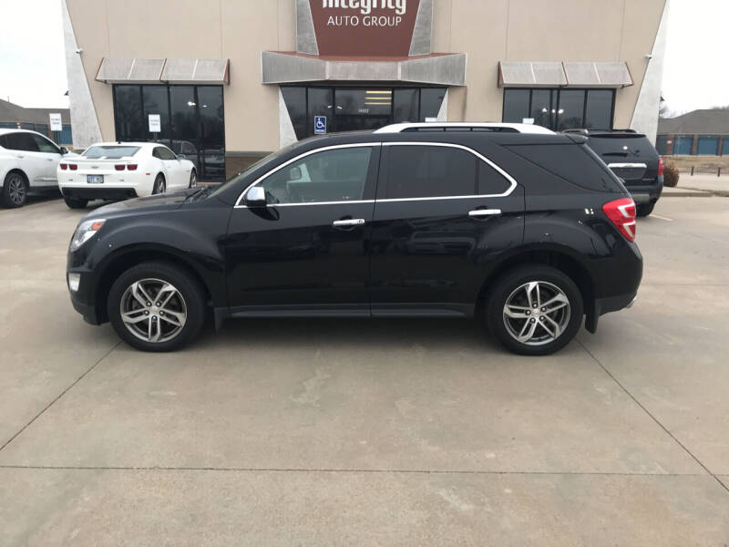 2017 Chevrolet Equinox for sale at Integrity Auto Group in Wichita KS