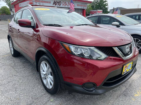 2019 Nissan Rogue Sport for sale at AUTORAMA SALES INC. in Farmingdale NY