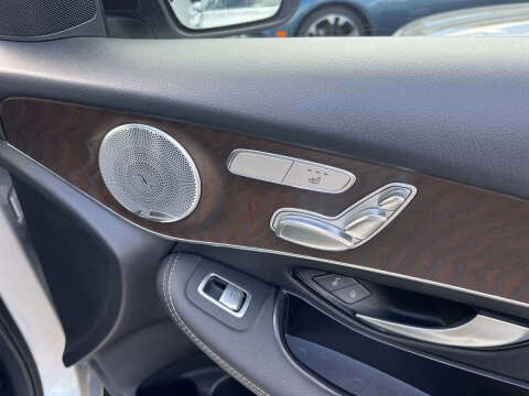 2019 Mercedes-Benz GLC GLC 350e 4MATIC