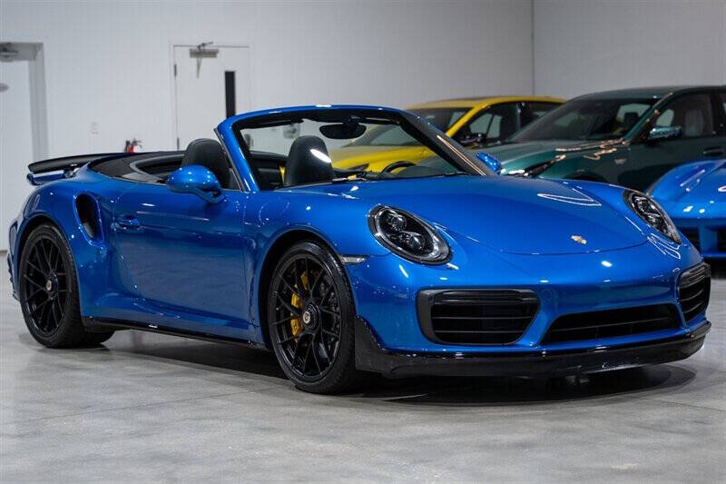 2017 Porsche 911 Turbo S