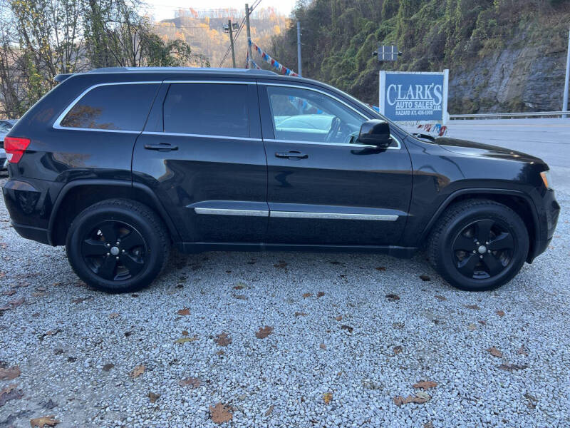 2012 Jeep Grand Cherokee Laredo photo 4