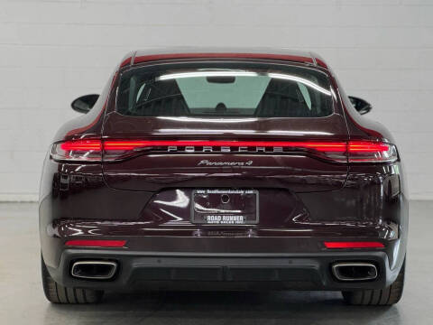 2022 Porsche Panamera