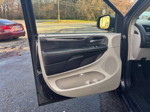 2014 Chrysler Town and Country Touring