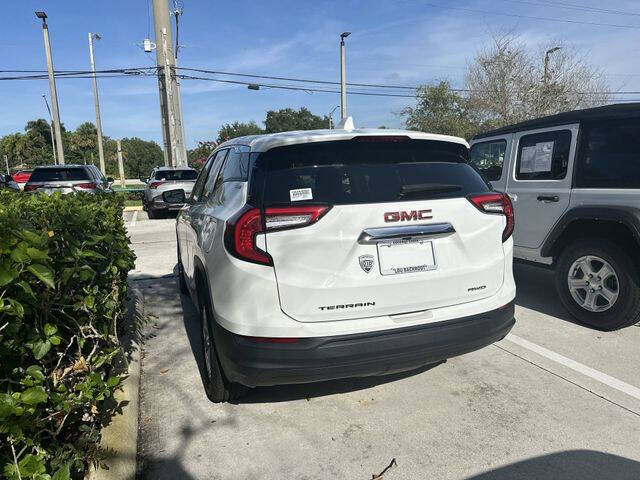 2024 GMC Terrain SLE