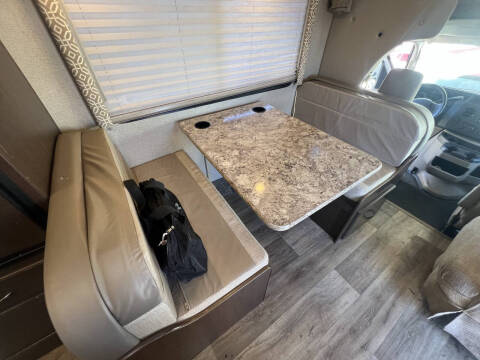 2019 Thor Motor Coach Freedom Elite