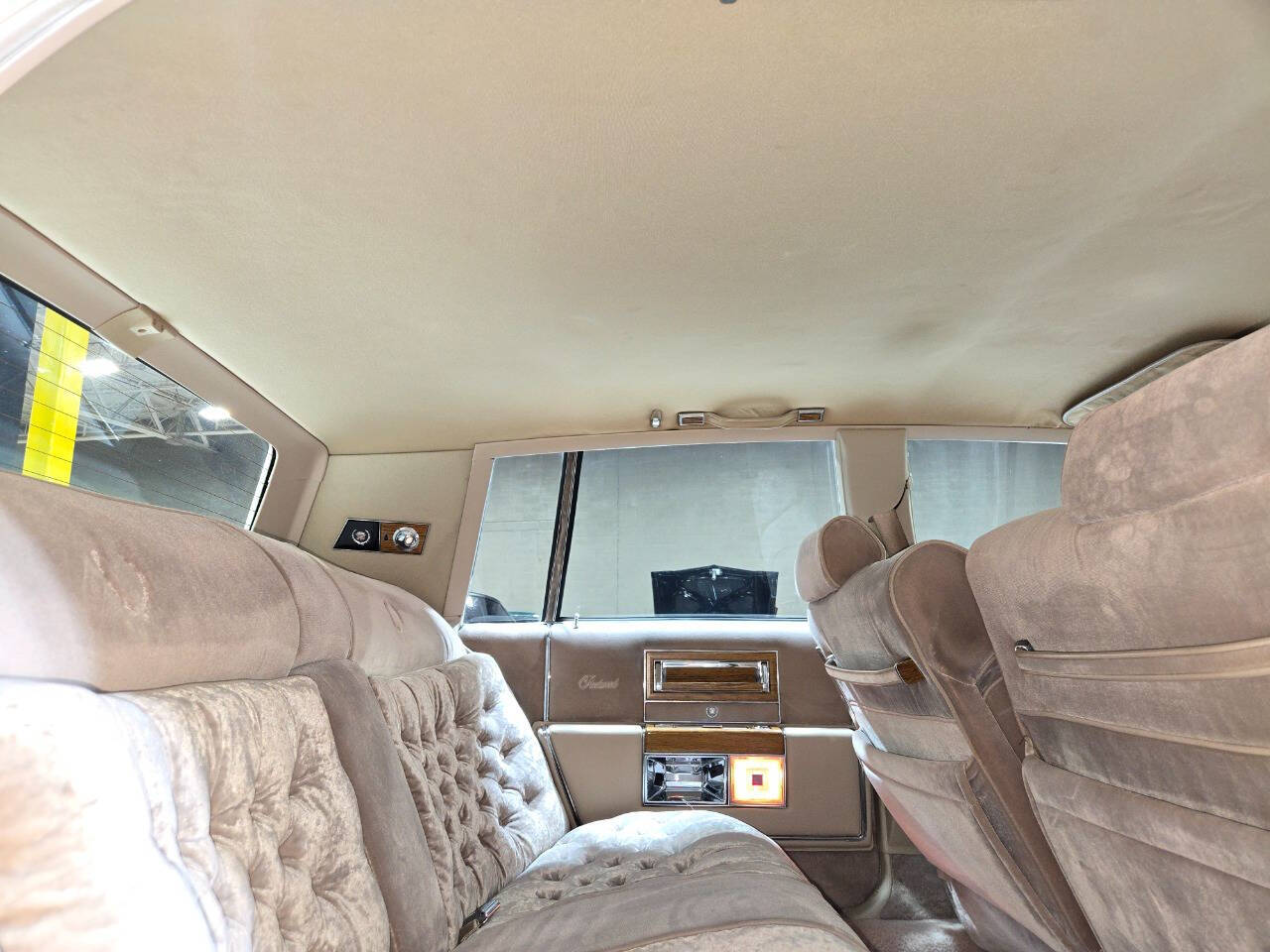 1981 Cadillac Fleetwood Brougham 72