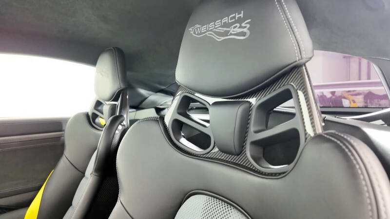 2023 Porsche 718 Cayman GT4 RS