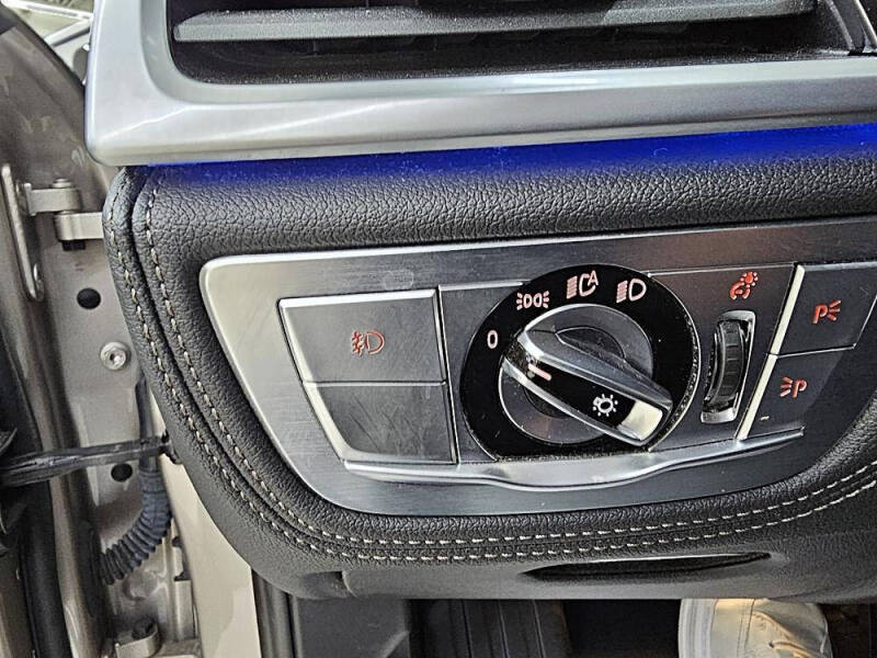 2017 BMW 7 Series 740i