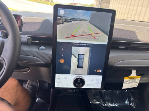 2025 Ford Mustang Mach-E Premium