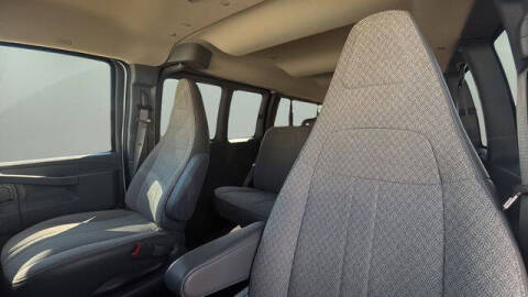 2024 Chevrolet Express LT 3500