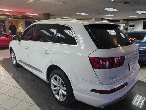 2017 Audi Q7 3.0T quattro Premium Plus