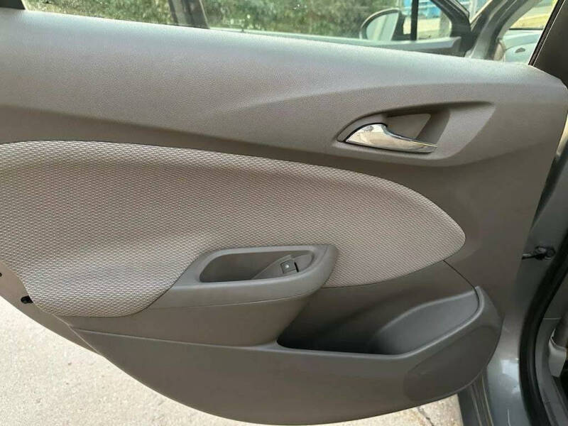 2017 Chevrolet Cruze LT Auto