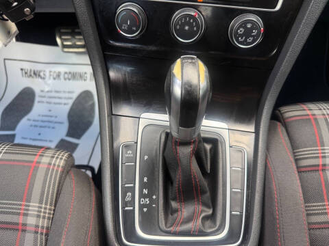 2015 Volkswagen Golf GTI S