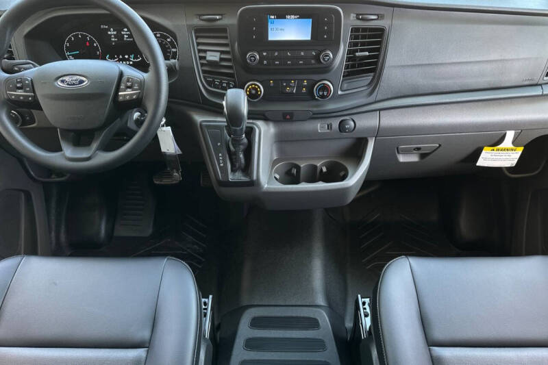 2025 Ford Transit
