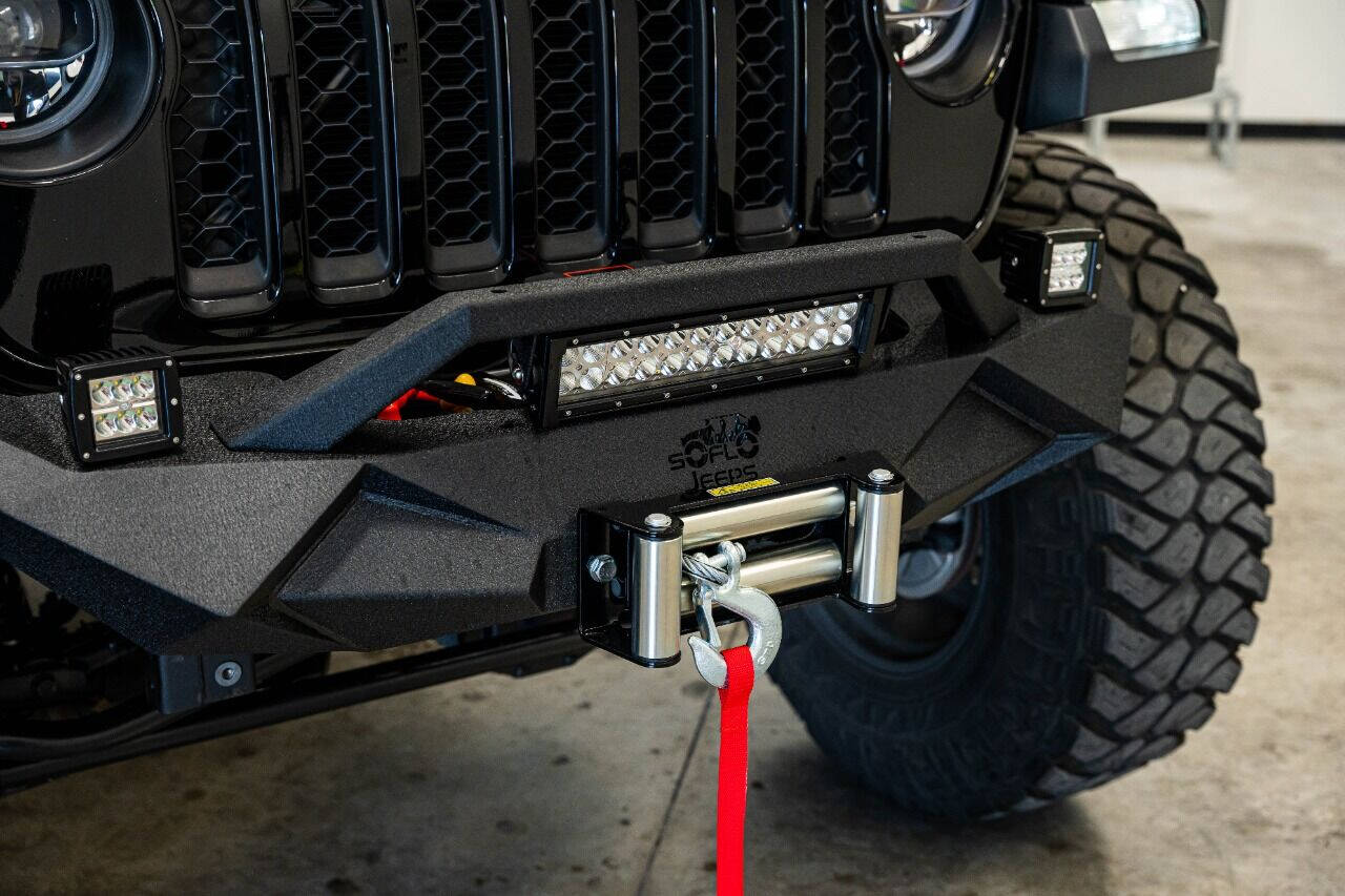 2020 JEEP Gladiator Pickup - $54,999