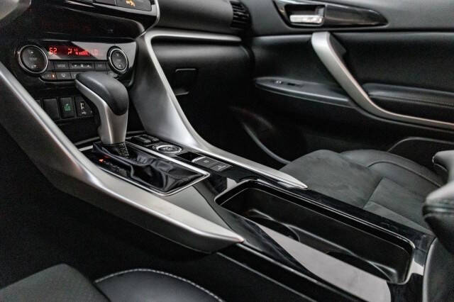 2023 Mitsubishi Eclipse Cross SE