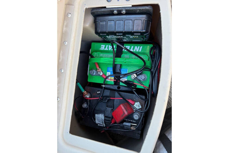 2020 Bennington 21 SF