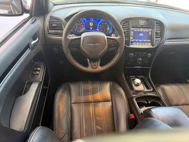 2022 Chrysler 300 S V6