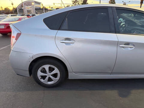 2012 Toyota Prius Two