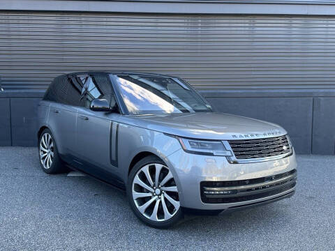 2023 Land Rover Range Rover P530 SE