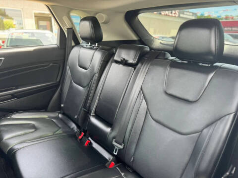 2016 Ford Edge Titanium