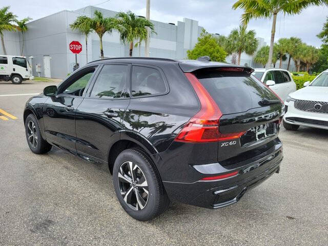 2026 Volvo XC60 B5 Core
