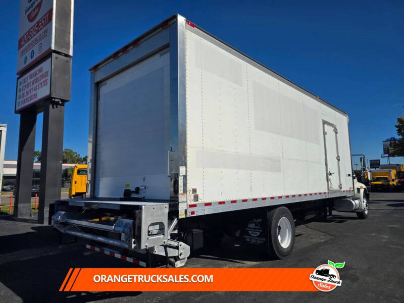 2017 International DuraStar 4300