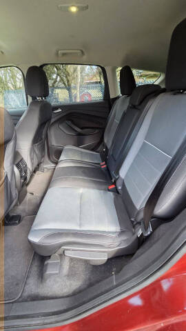 2015 Ford Escape SE
