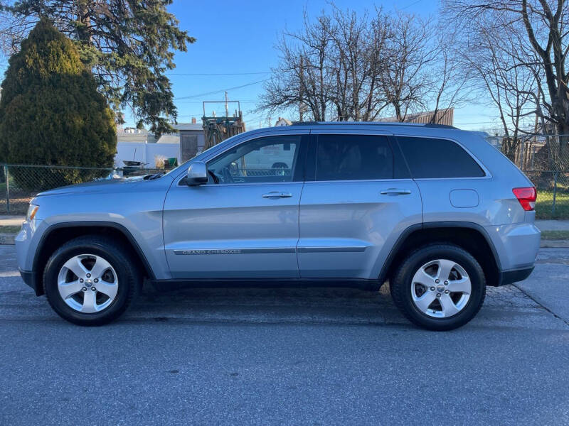 2013 Jeep Grand Cherokee Laredo photo 8