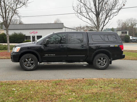 2015 Nissan Titan